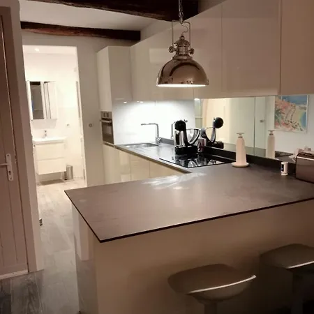 Apartment - Sablettes View