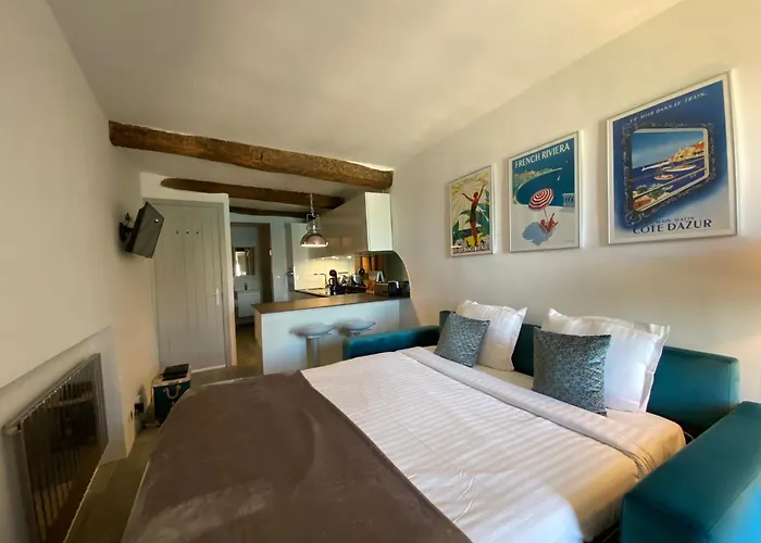 - Sablettes View Lägenhet Menton